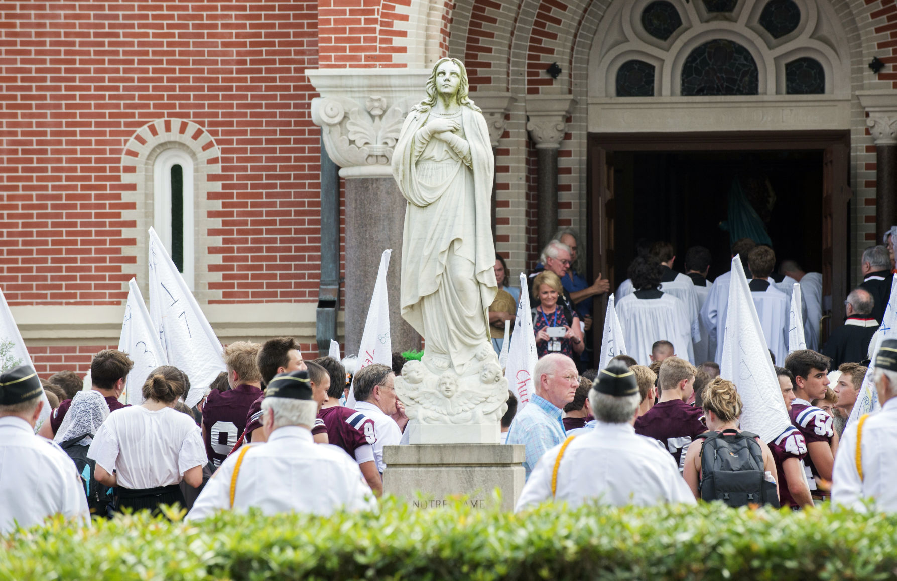 ACA.eucharisticprocession062.081618